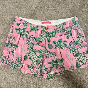 Lilly Pulitzer tropical Print Shorts Size 6